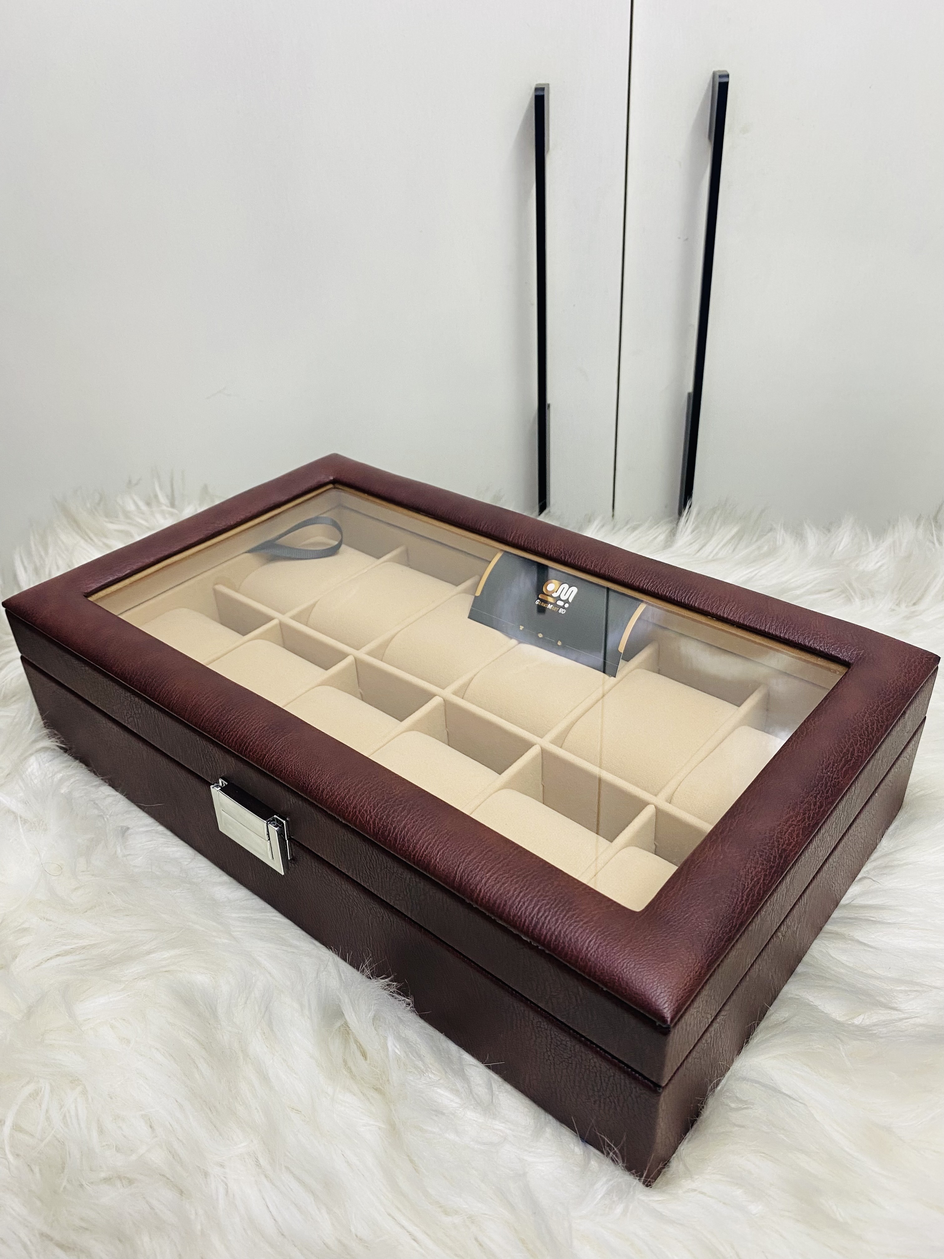 12 slit watch organiser brown color