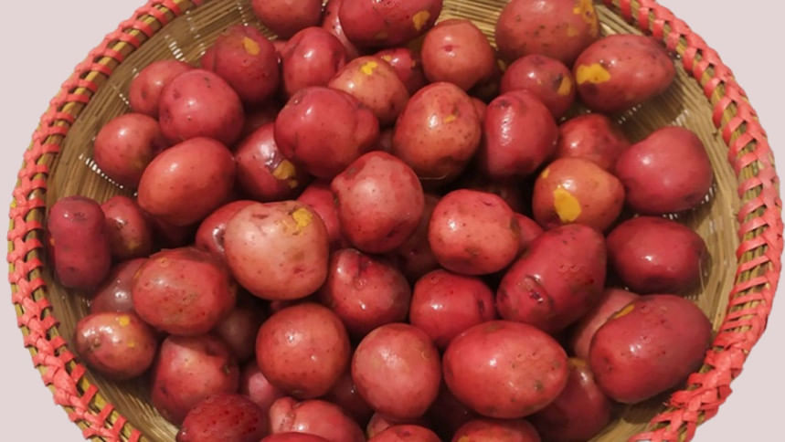 নতুন  আলু প্রতি কেজি