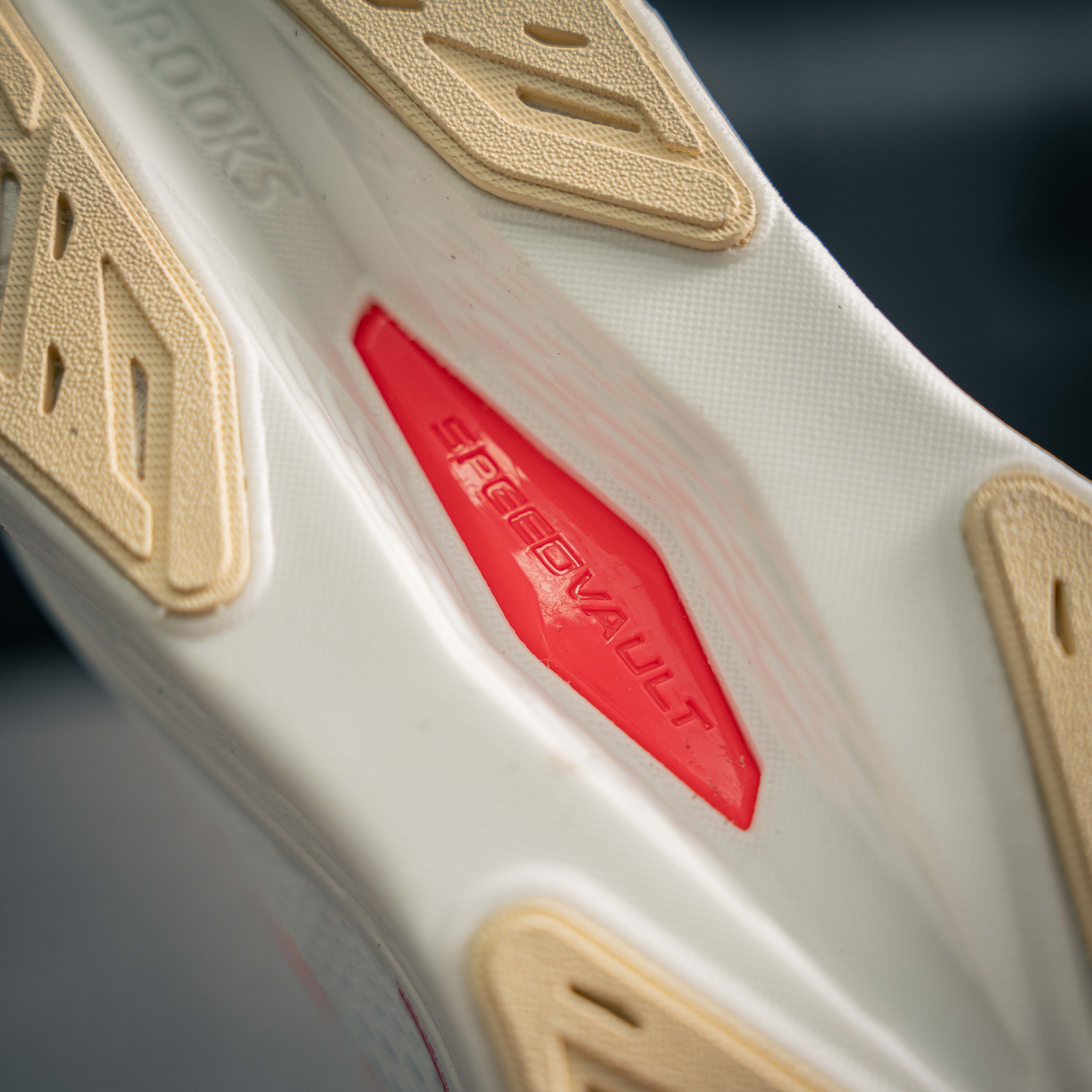 Brooks Hyperion Max 2 (1:1)_img_8