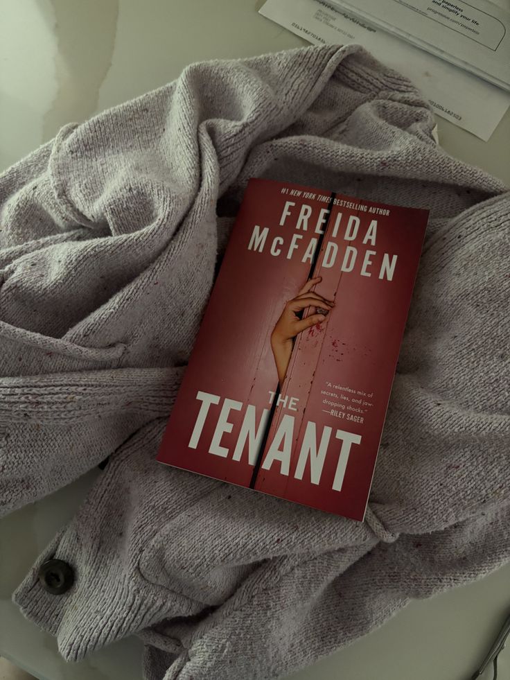 The Tenant by Freida McFadden_img_1