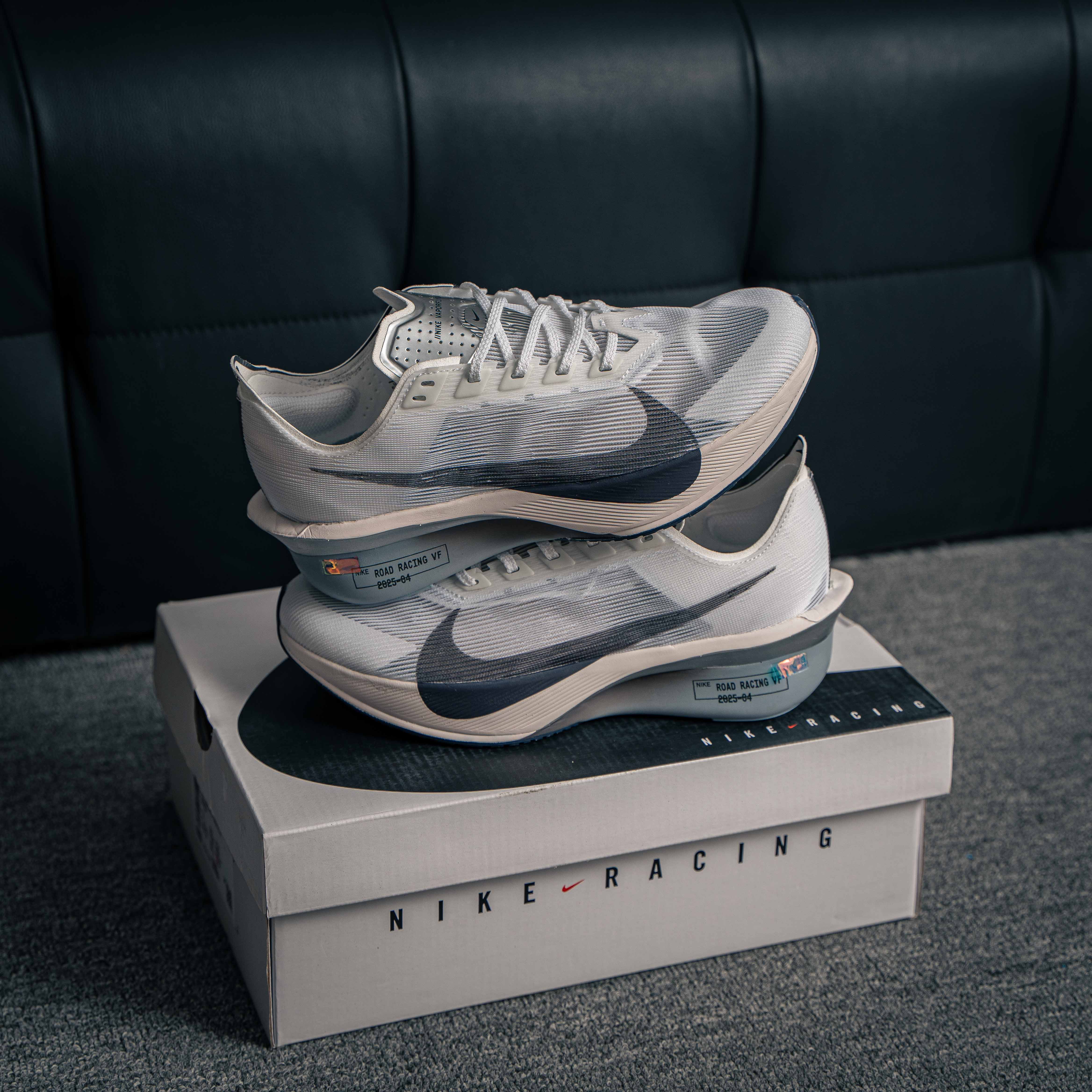 Nike ZoomX Vaporfly (1:1)_img_1