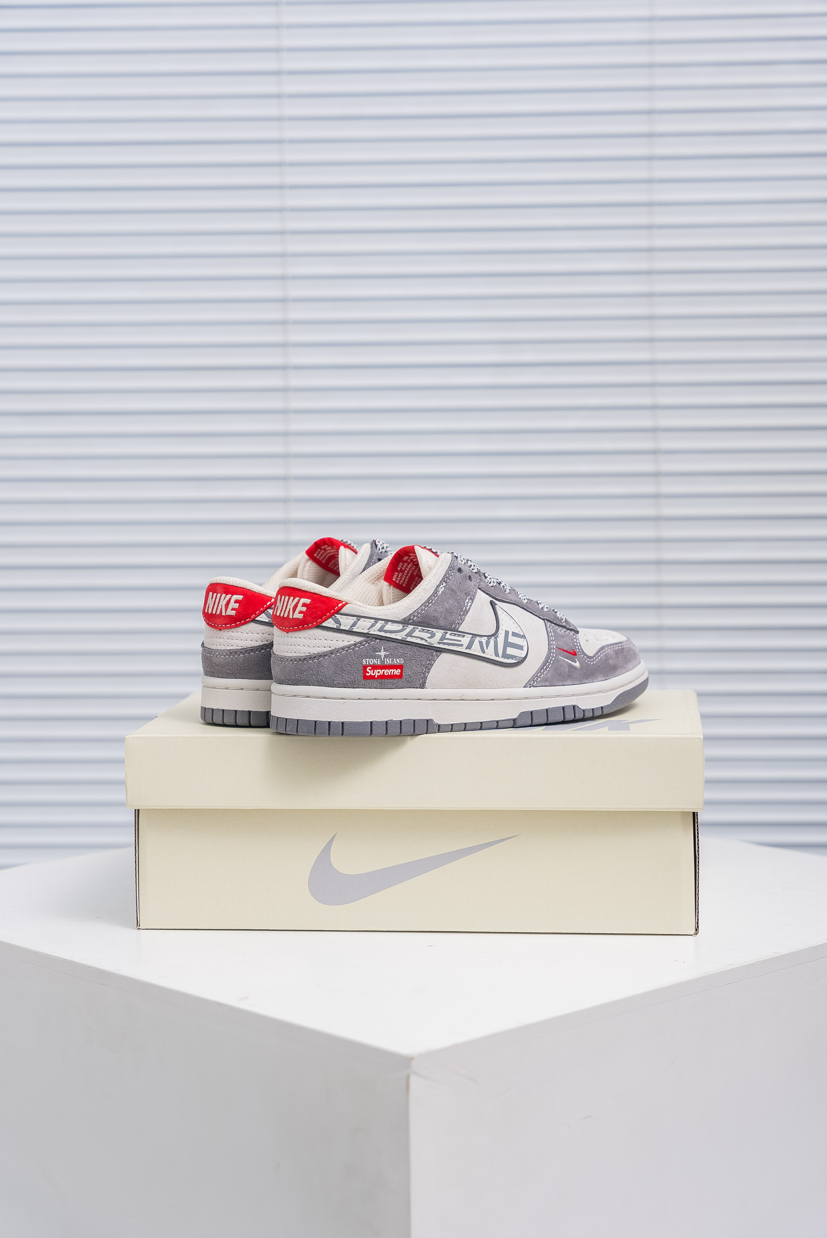 Nike SB Dunk Low x Supreme (1:1)_img_4