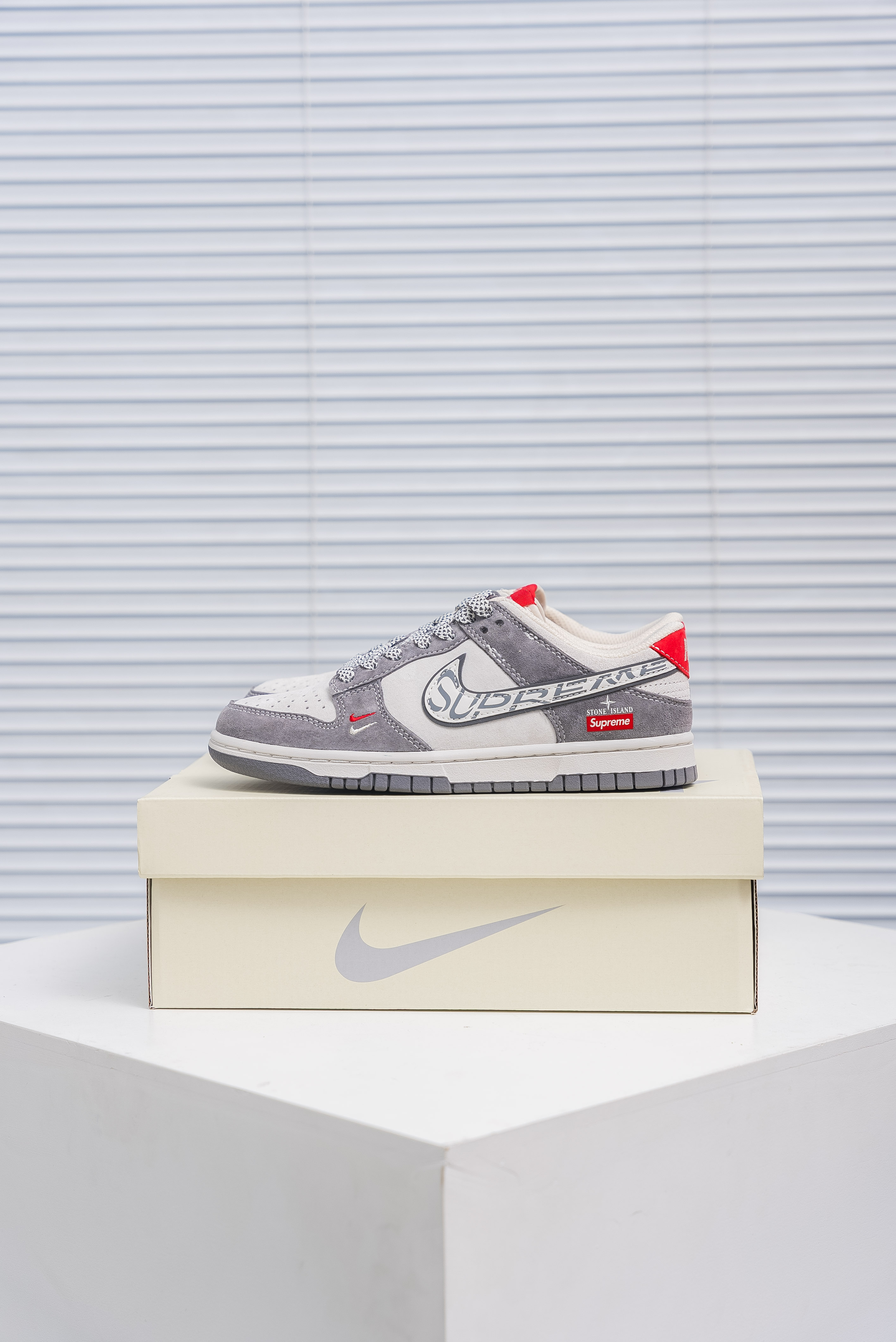 Nike SB Dunk Low x Supreme (1:1)_img_3
