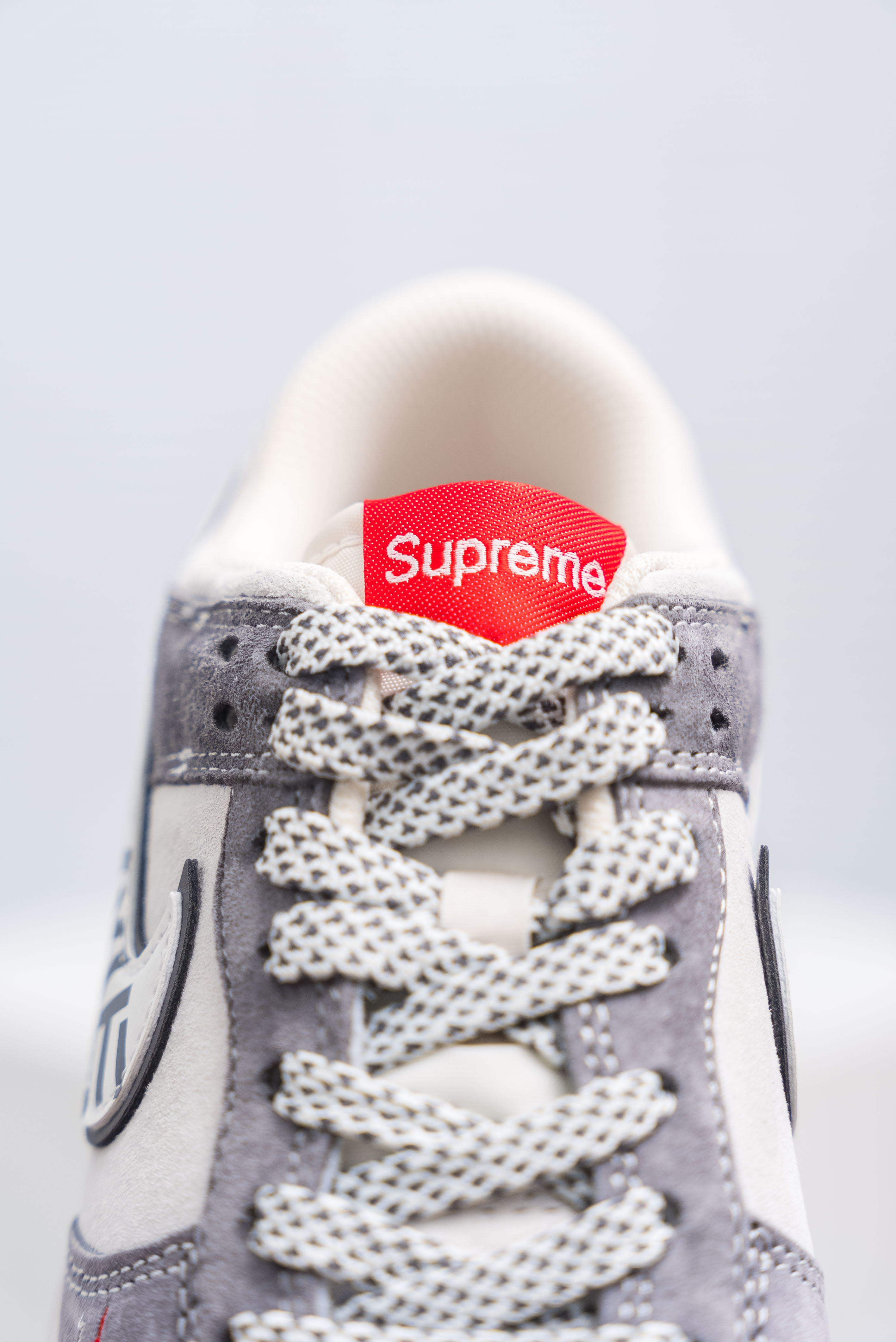 Nike SB Dunk Low x Supreme (1:1)_img_5