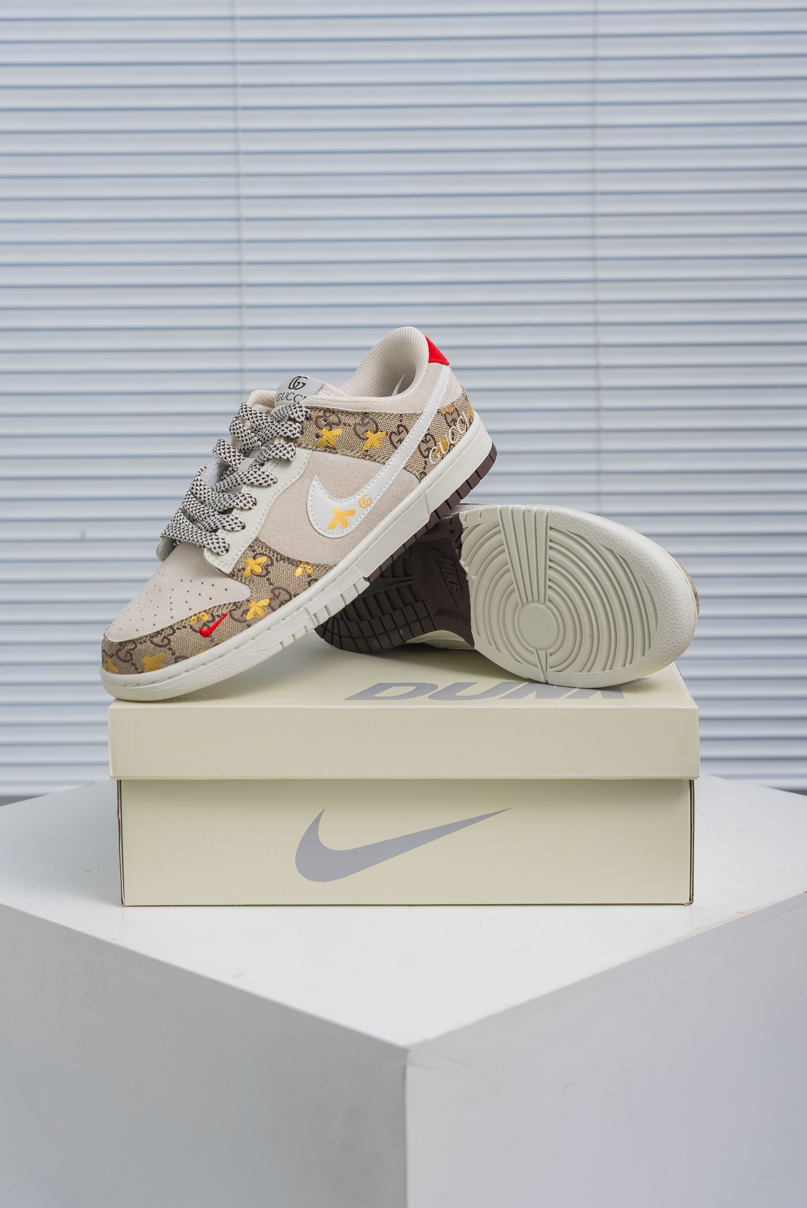 Nike SB Dunk Low X Gucci (1:1)_img_0