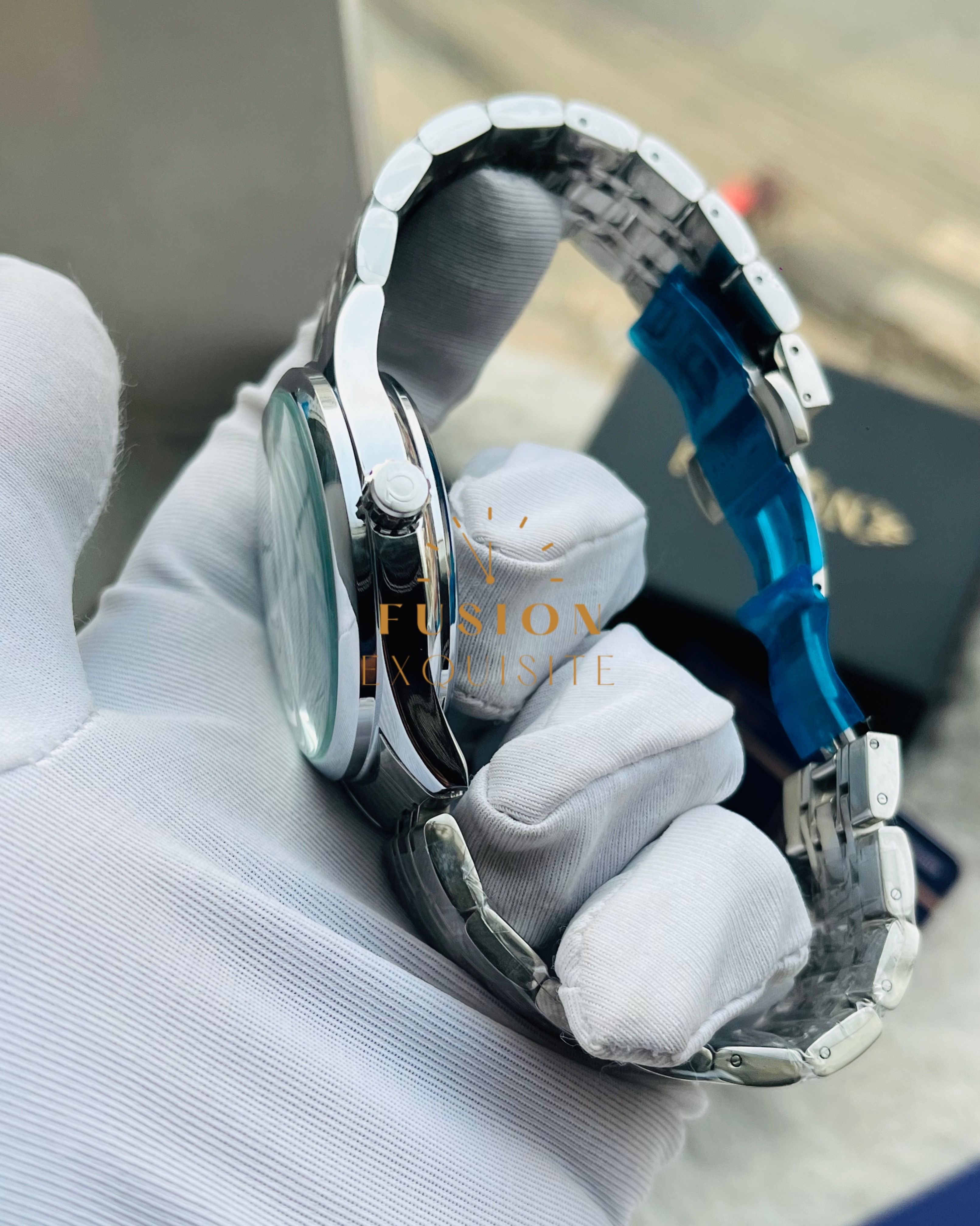 Omega Silver White Dial Swift Movement Quartz Watch (AA Grade)_img_1