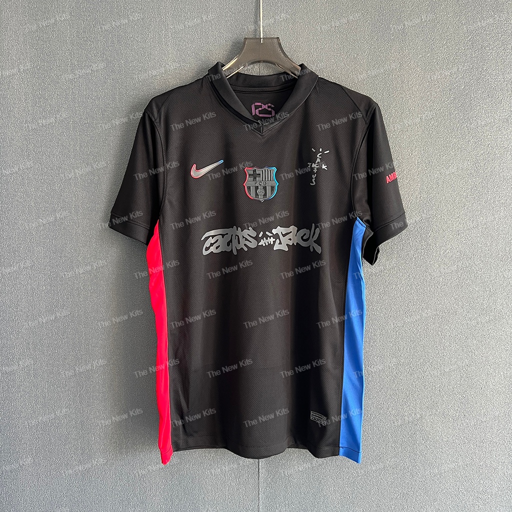 Barcelona Travis Scott kit