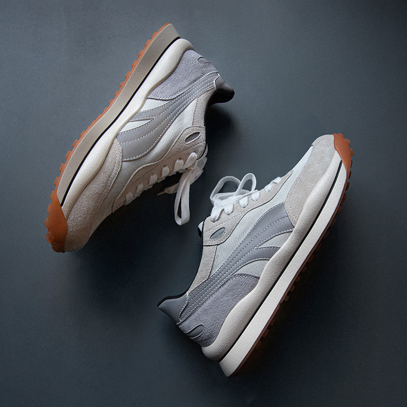 Retro White Running Shoes_img_1