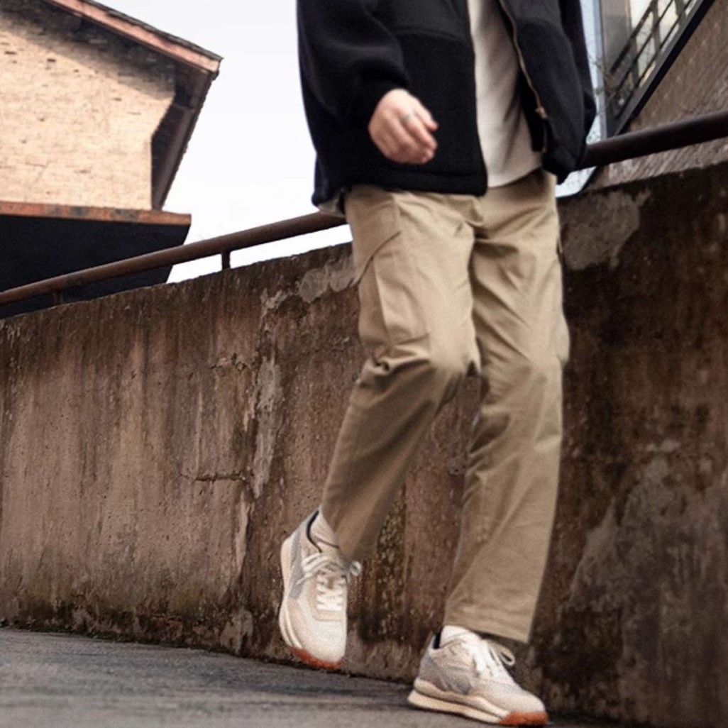 Retro White Running Shoes_img_4