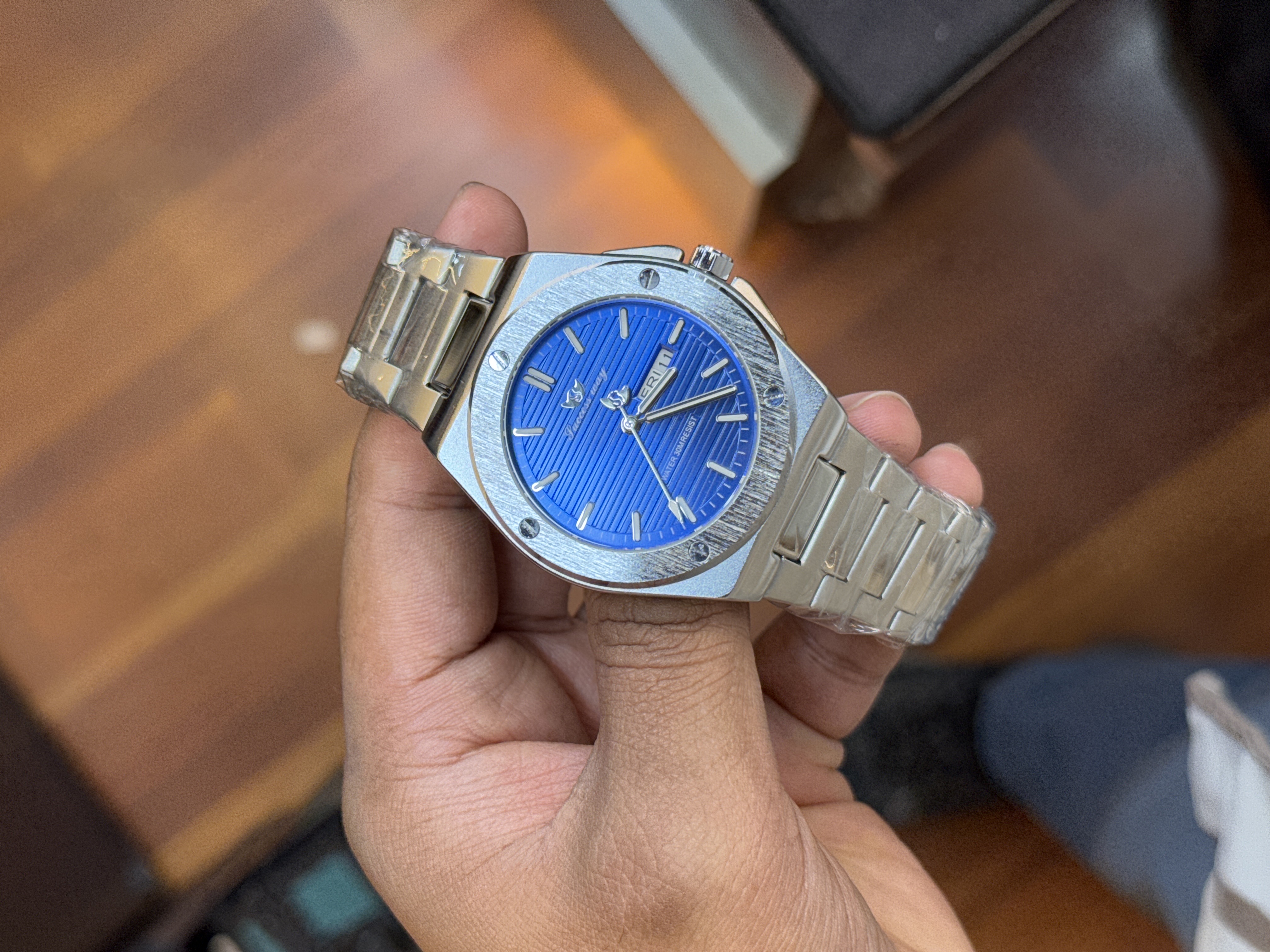 Successway L211 |  single tone Blue dial