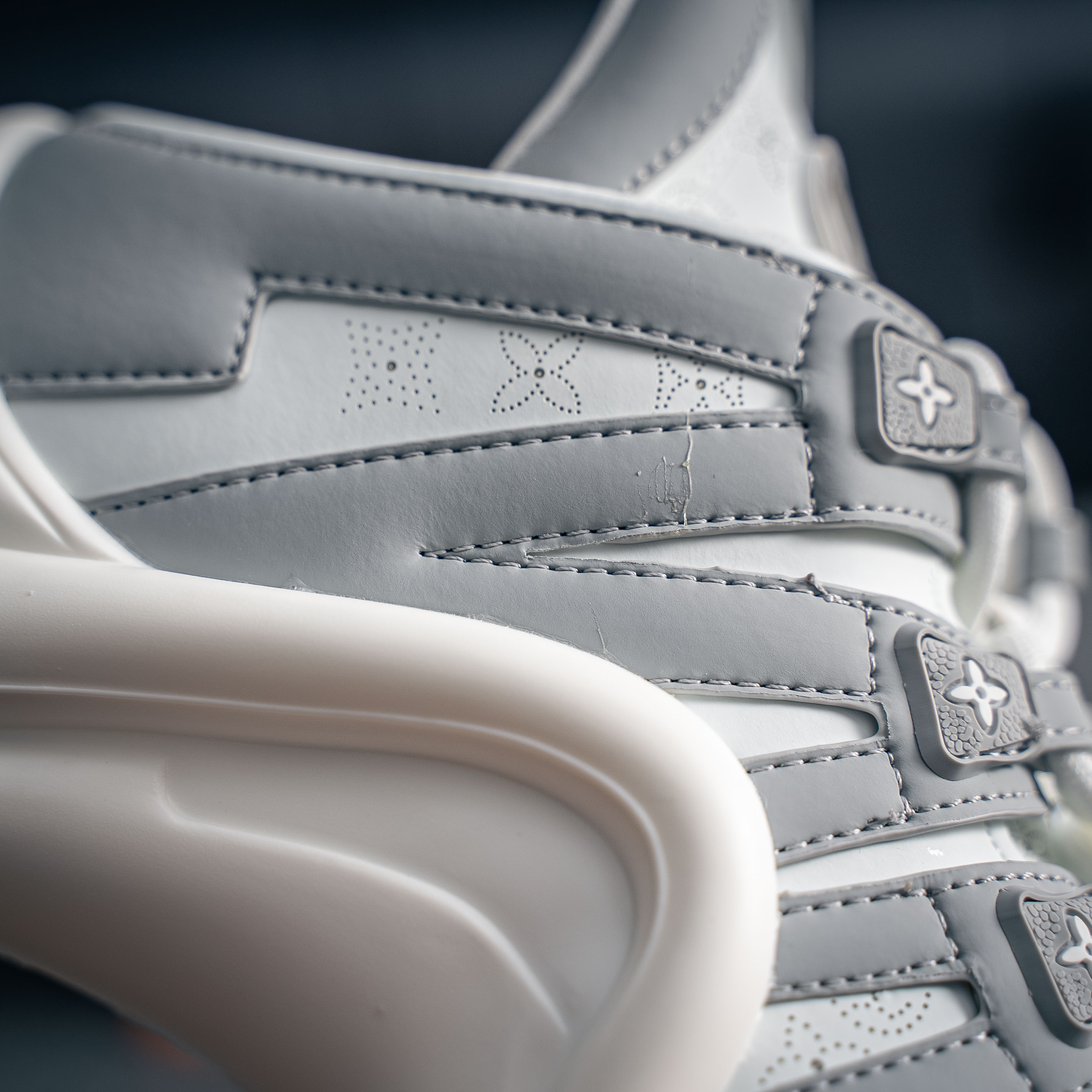 Louis Vuitton LV Archlight (1:1)_img_2