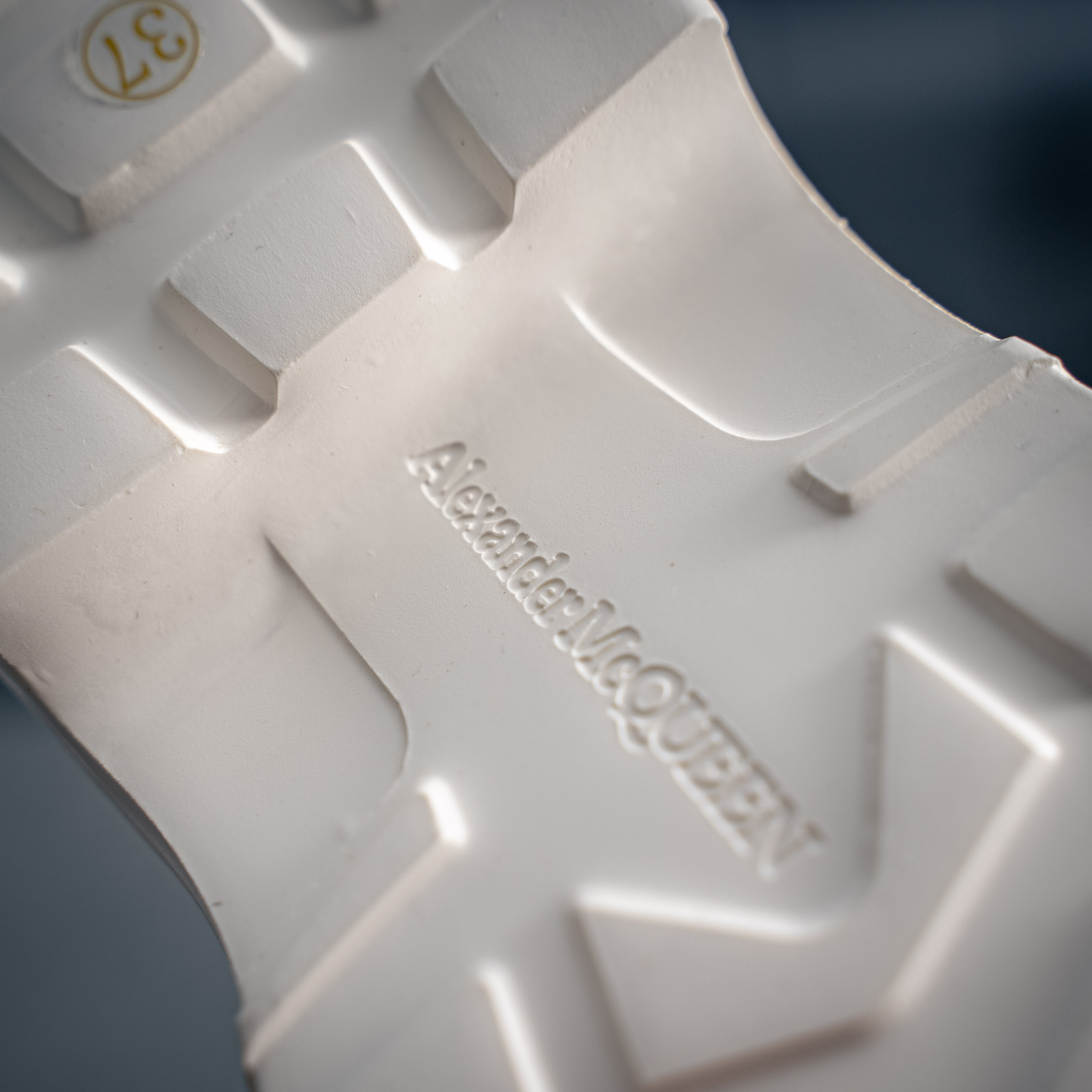 Alexander McQueen Tread Slick Lace Up sneakers. (1:1)_img_8