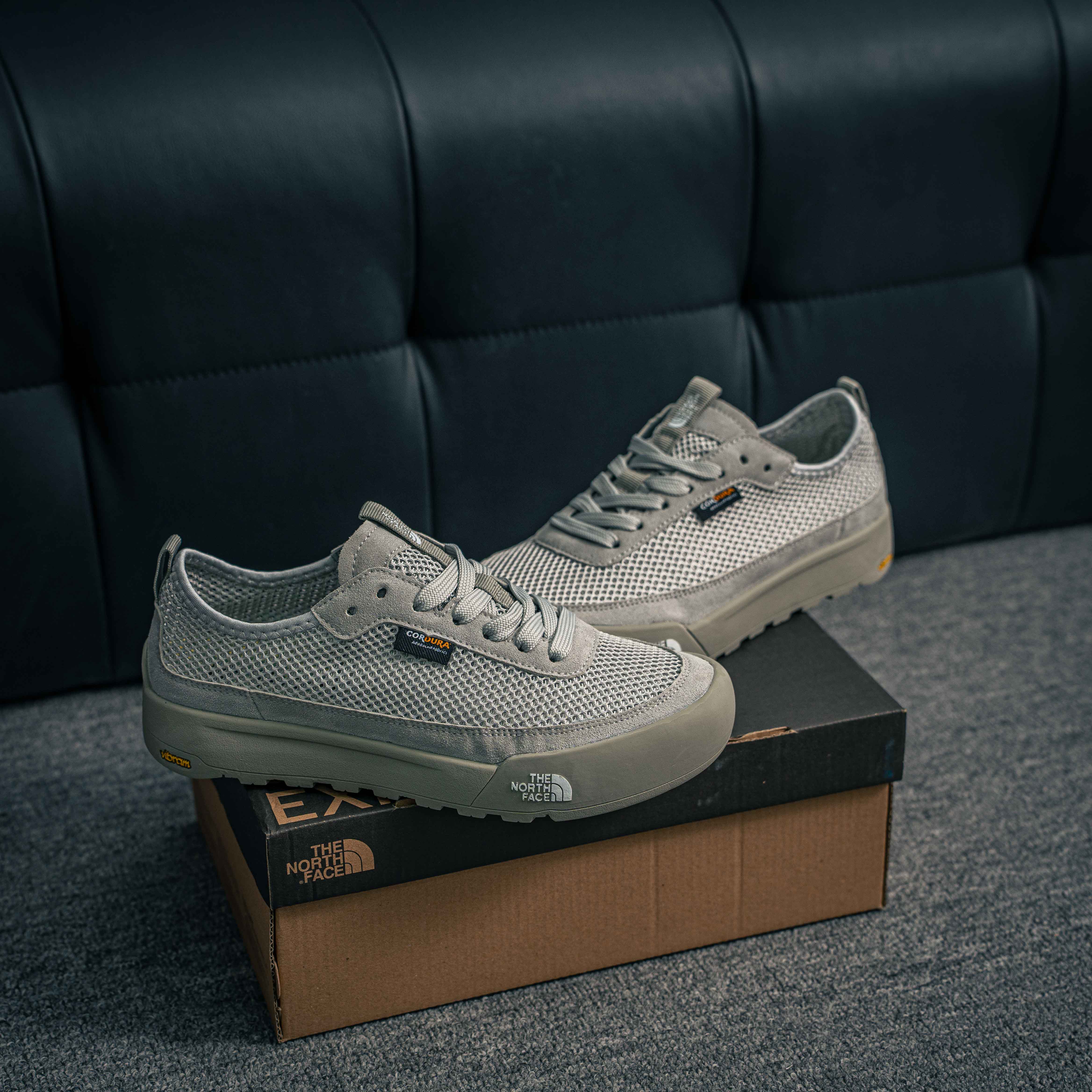 North Face Clyffe (1:1)_img_0