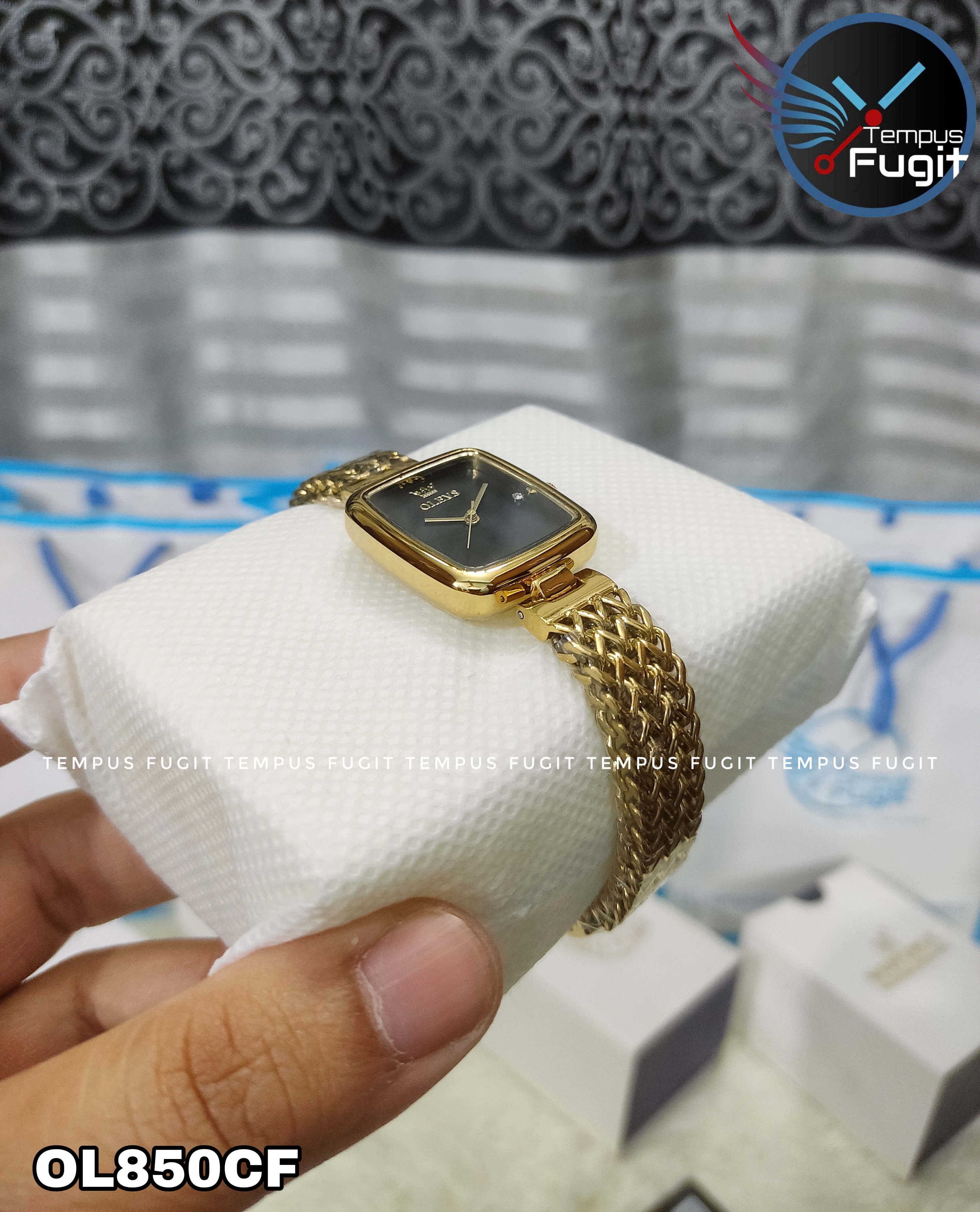 OLEVS 9948 Ladies Watch Rectangular Shape- Black Dial- Golden Bezel- Golden Chain- TF Code OL850CF_img_5
