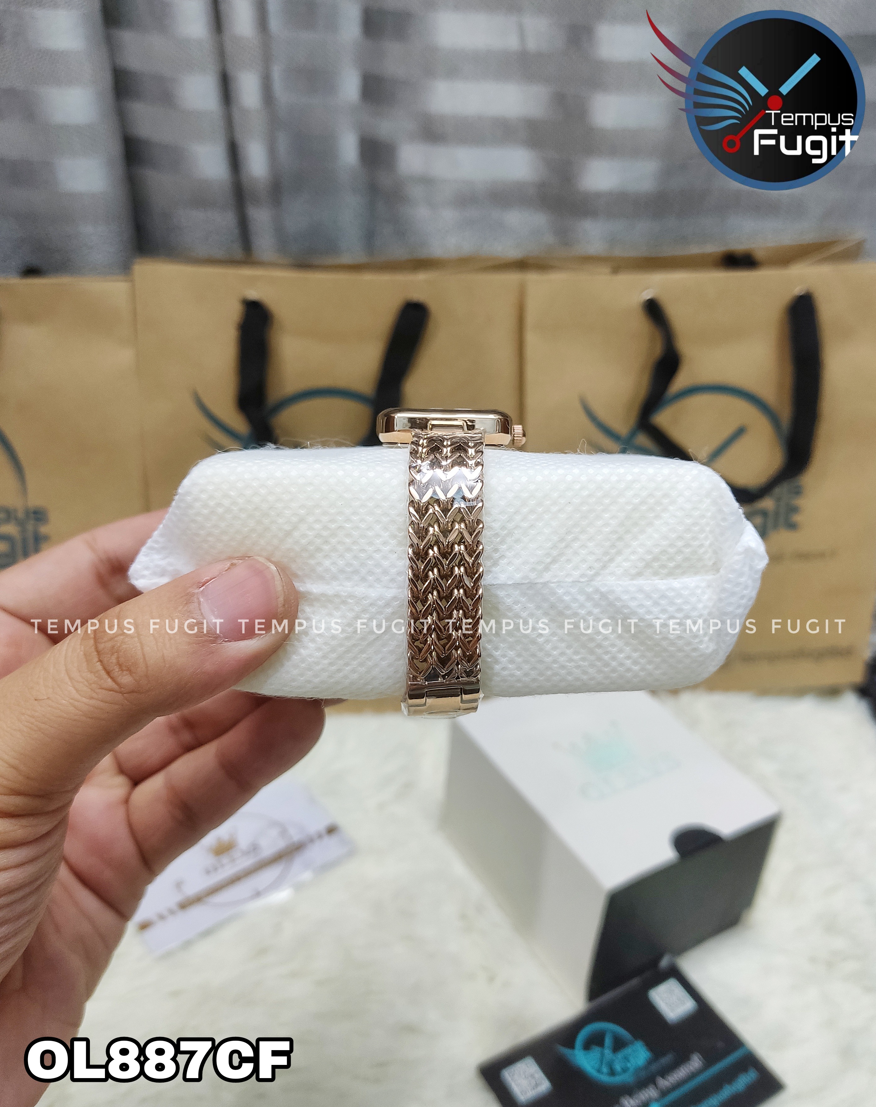 OLEVS 9948 Ladies Watch Rectangular Shape- Black Dial- Rose Golden Bezel- Rose Golden Chain- TF Code OL887CF_img_4