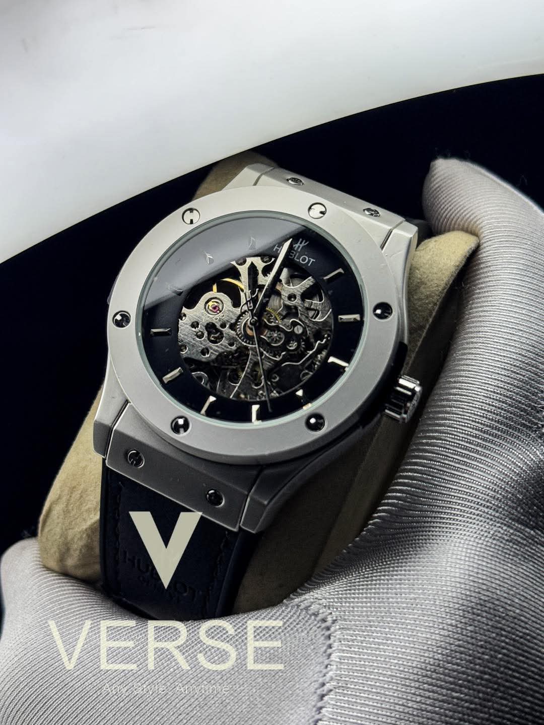 Hublot CF auto black leather belt silver case