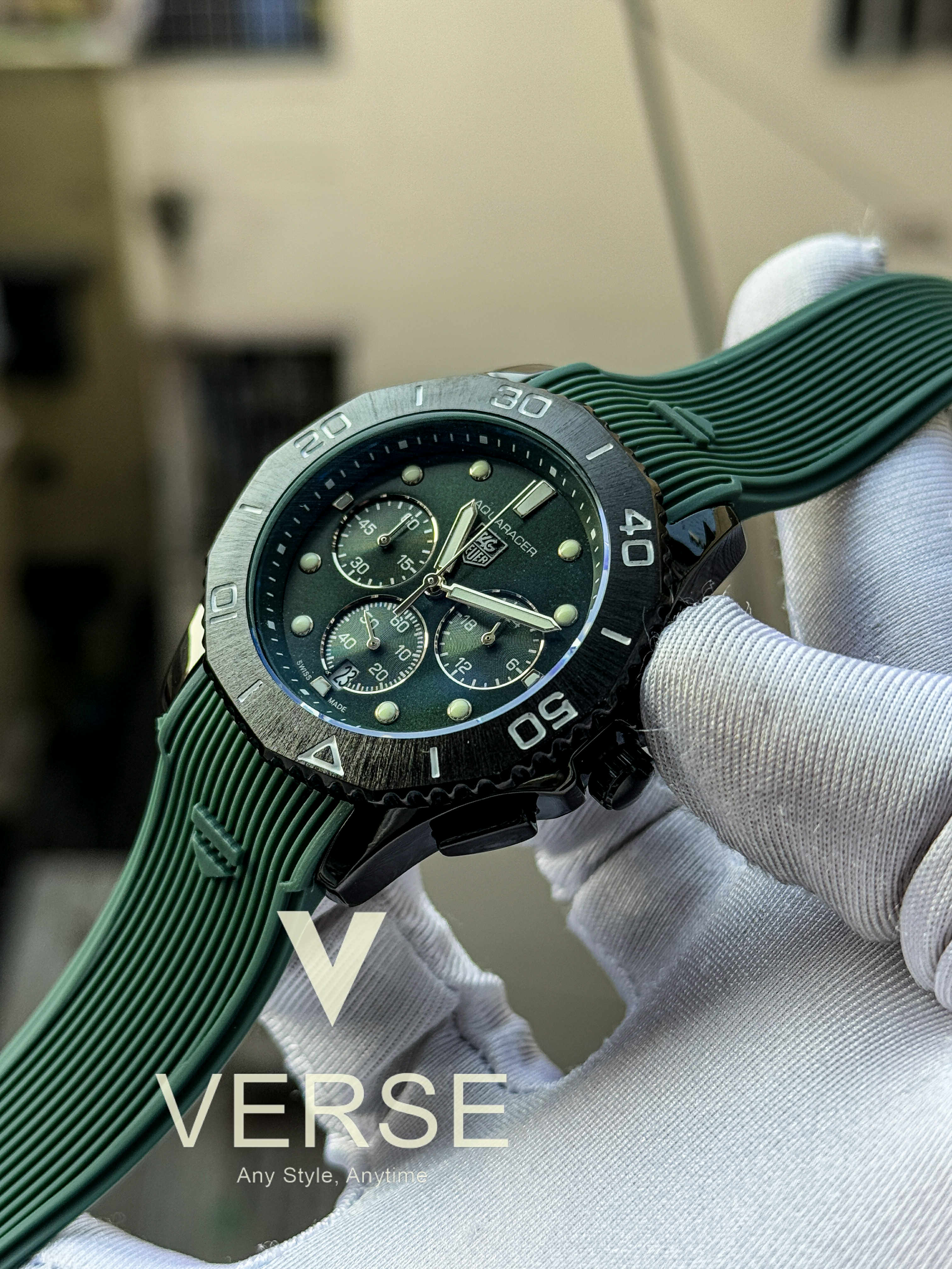 Taghuer aquaracer green belt black case