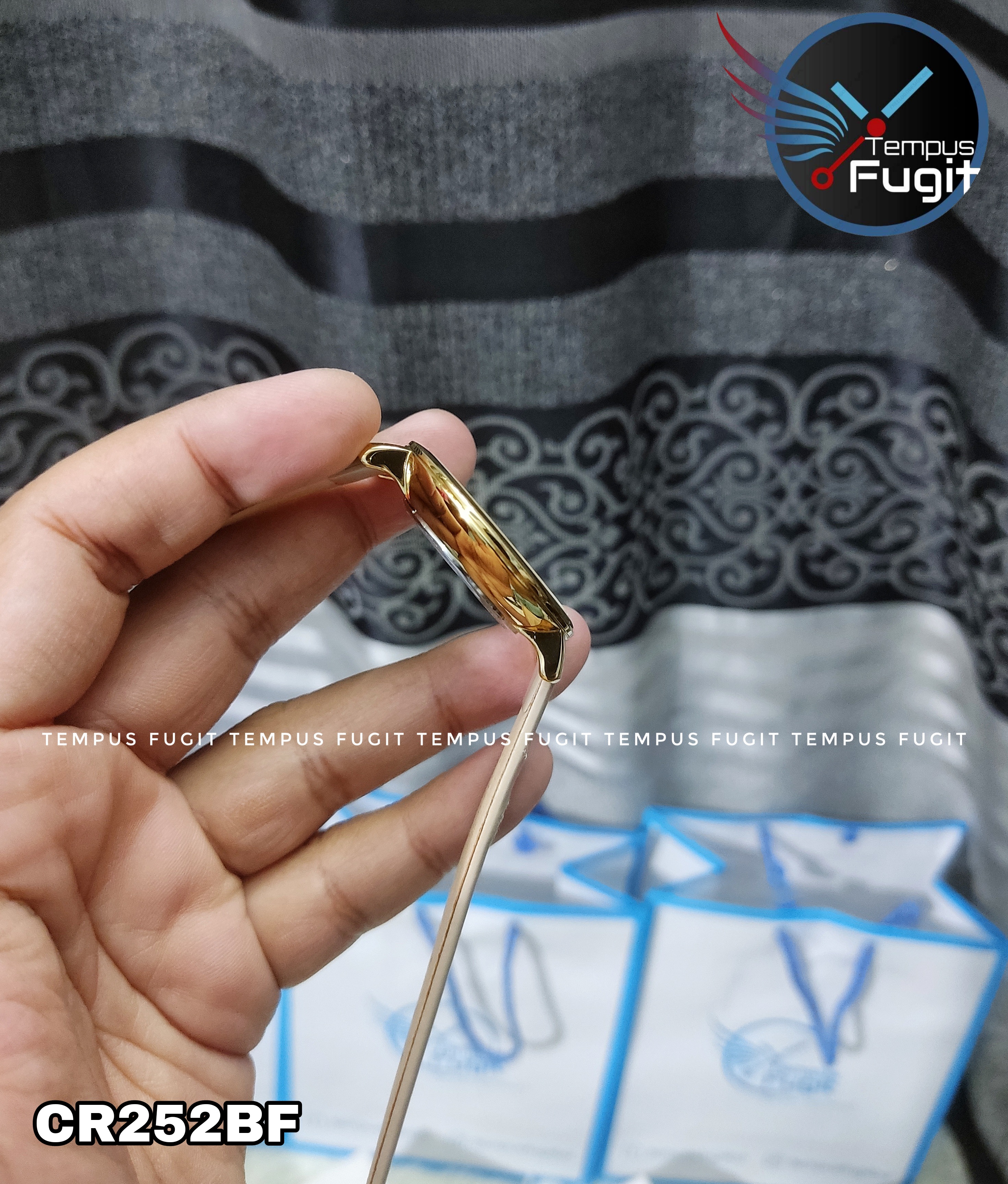 Curren 9046 Leather Ladies Watch - White Dial- Golden Bezel- Off White Belt- TF Code CR252BF_img_6