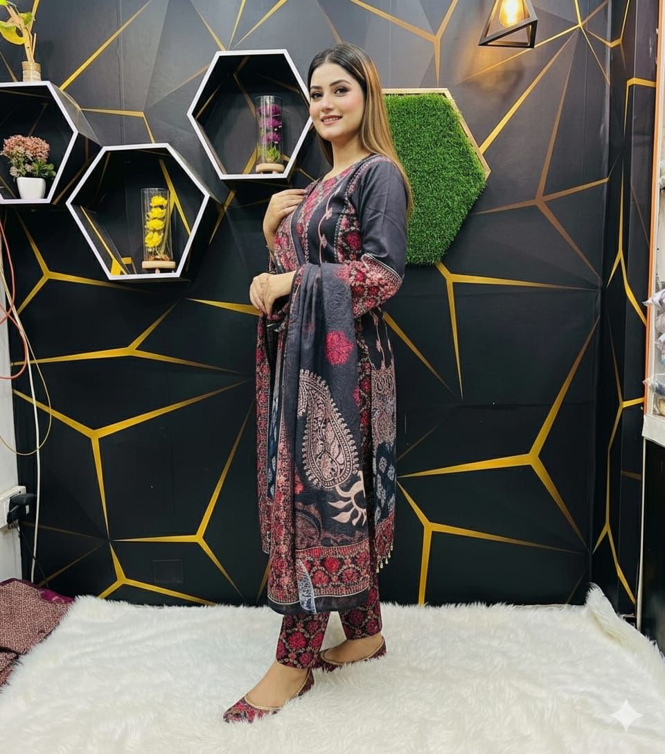 Nyra Printed Suit Set - Image 1