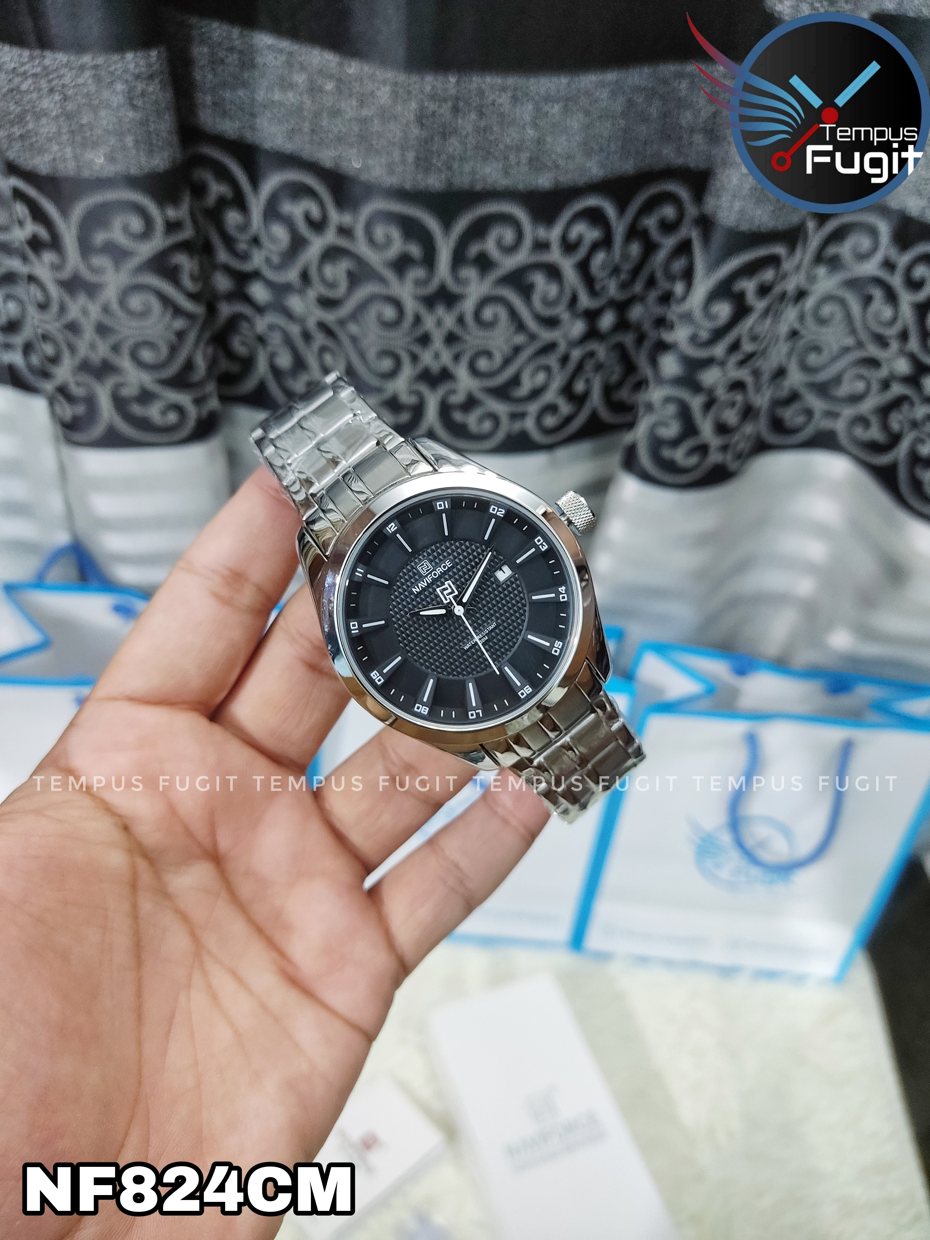 Naviforce 8032 Gents Chain Watch - Black Dial- Silver Bezel- Silver Chain- TF Code NF824CM_img_5