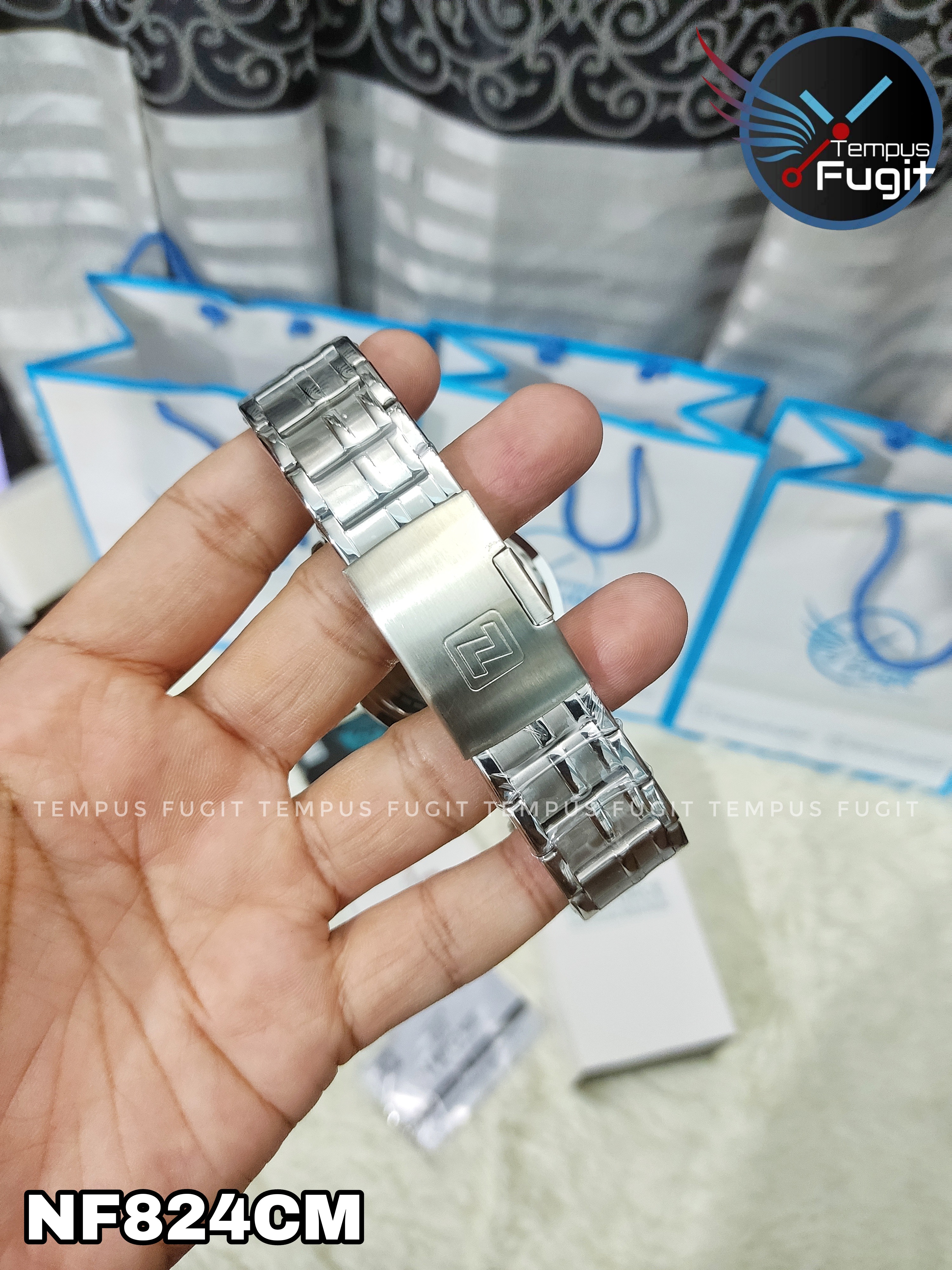 Naviforce 8032 Gents Chain Watch - Black Dial- Silver Bezel- Silver Chain- TF Code NF824CM_img_11