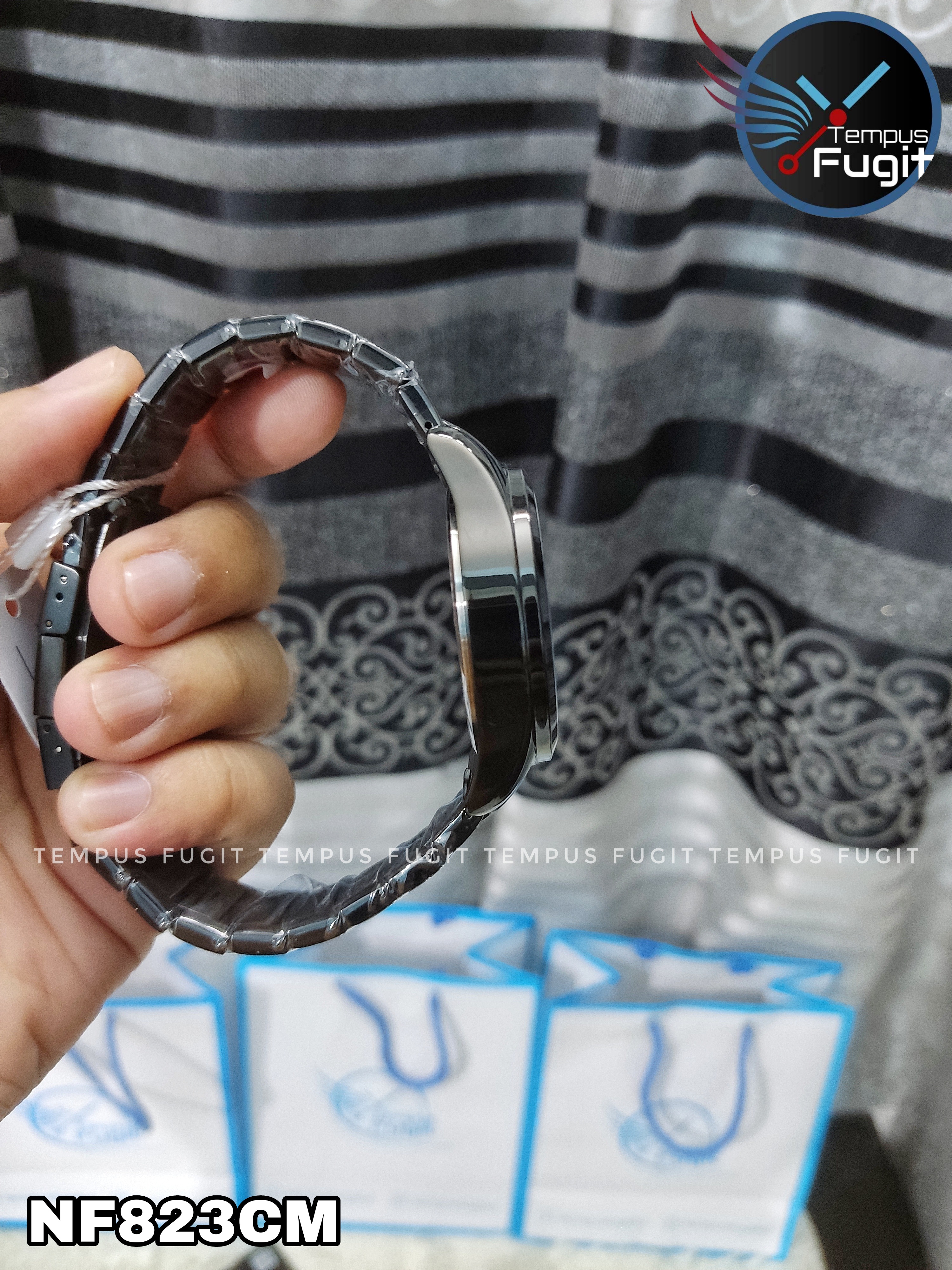 Naviforce 8032 Gents Chain Watch - Black Dial with Red Markings- Black Bezel- Black Chain- TF Code NF823CM_img_10