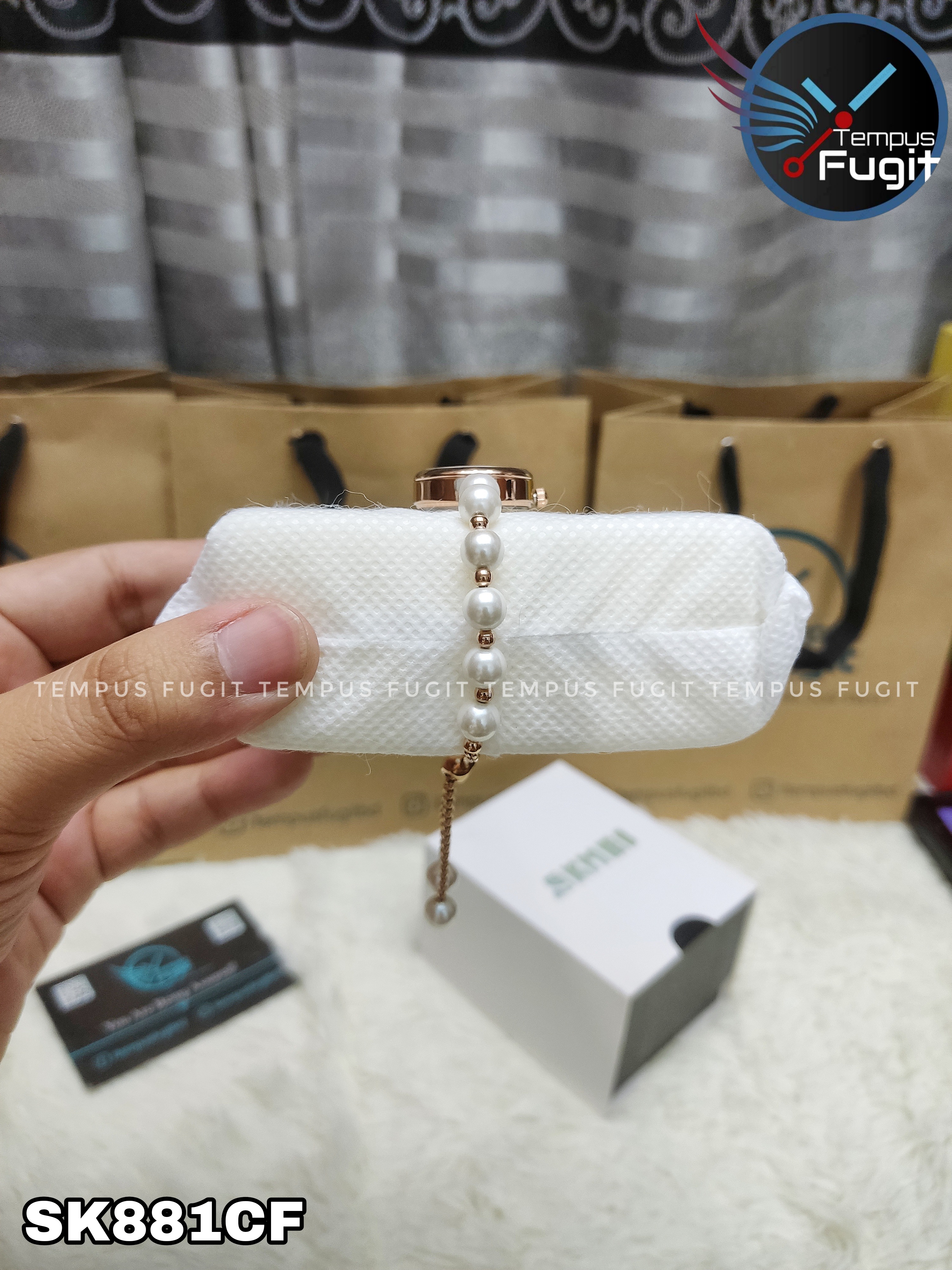 SKMEI 1983 Ladies Pearl Chain Watch - White Dial- Rose Golden Bezel- White Pearl+Rose Golden Chain- TF Code SK881CF_img_10