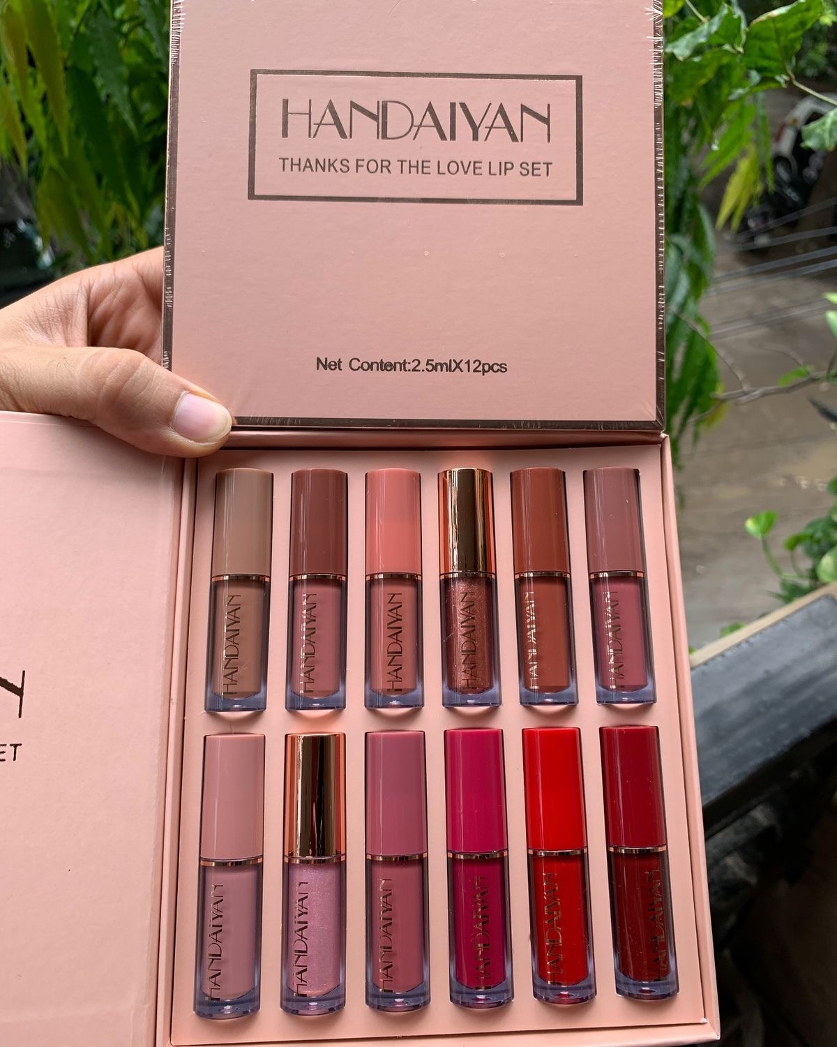 Handaiyan 12 Color Matte Liquid Lipstick.