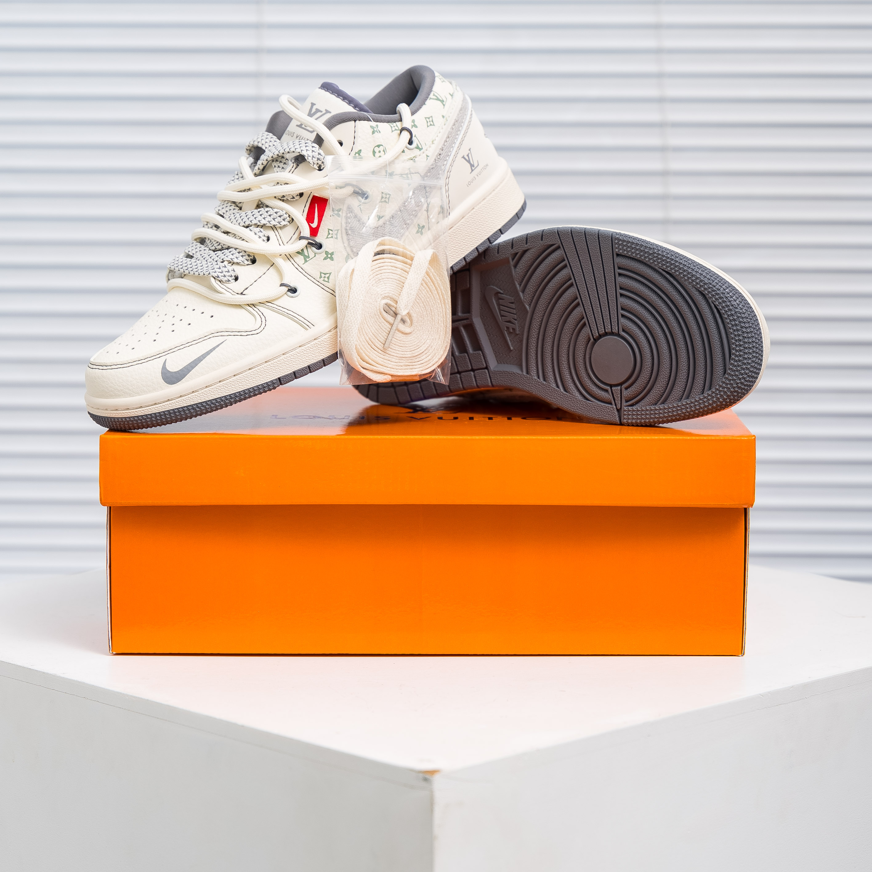 Nike Air Jordan 1 Low X Louis Vuitton (1:1)_img_0