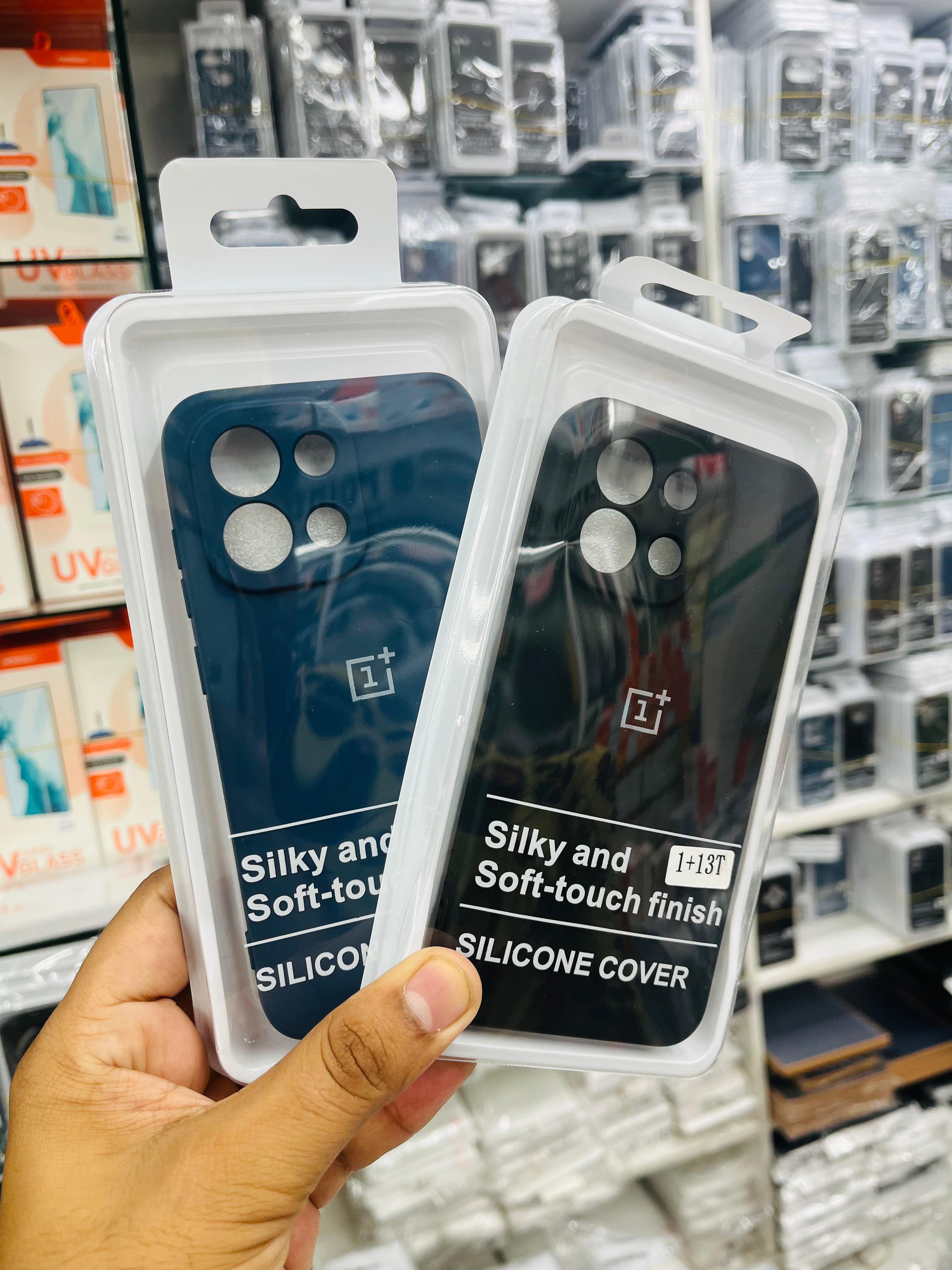 OnePlus 13T/Oneplus 13s Back Cover Silicone Back Cover_img_2