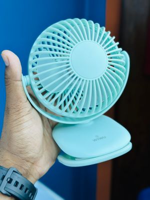 WiWu FS03 360 Degree Rotation Rechargeable Fan_img_5