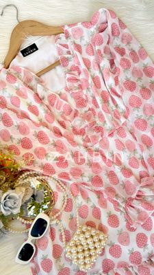 Sweet Strawberry đ_img_1