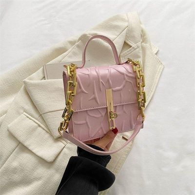 Women’s Fashion Flap Lock Square Chain Shoulder Bag – Elegant Crocodile Pattern Tote Bag | Plain Color Flip Cover Design_img_7