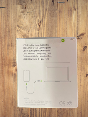USB-C to Lightning  Cable (1m)_img_1