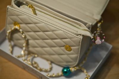 Ultra Premium Luxury Ladies Bag || White || Black Leather  ||_img_1