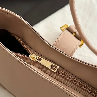 New Solid Color Spring/Summer Trendy Minimalist Personality Bag_img_8