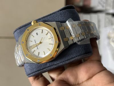 AP AUTO TWO TONE GOLD WHITE DIAL OFFER_img_0