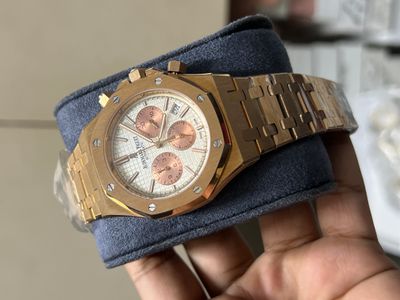 AP QUARTZ ROSE GOLD WHITE ROSE SUB DIAL OFFER_img_0