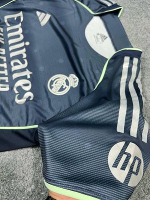 Real Madrid 25/26 Away Kit_img_3