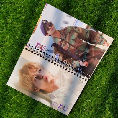Small Notebook-Taehyung Army & White_img_0