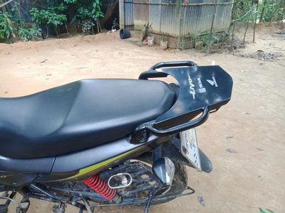 Premium Back Carrier With Handle For Honda Livo_img_2
