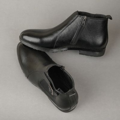 Classic Buckle Black Leather Chelse Boot_img_1