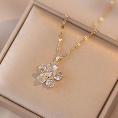 Luxury flower stainless steel necklace_img_2