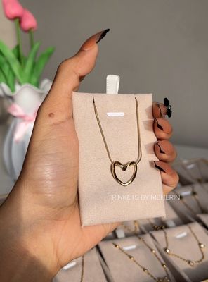HOLLOW LOVE PENDANT_img_0