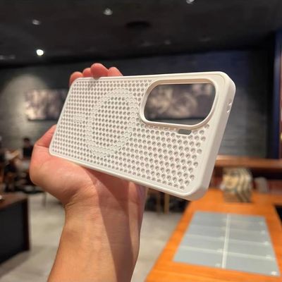 IQOO Neo10 Honeycomb hollow heat dissipation magnetic charging protective cover_img_5