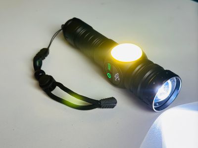 GearUP K60 Rechargeable Flashlight 10W COB + LED Torchlight_img_2