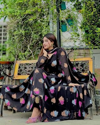 🖤 ব্ল্যাক গাউন ড্রেস – থ্রি পিসসেট 🖤_img_3