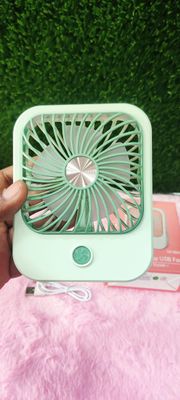 Desk Fan Non-slip USB Powered Mini Chargeable Cooling Desk Fan_img_2