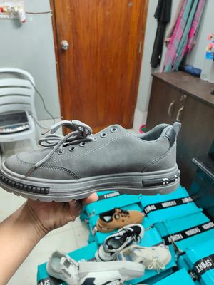 Sneakers_img_2