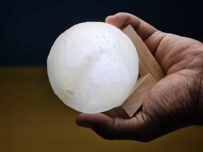 3D Moon Lamp With Remote; 8cm(Rechargeable)_img_4